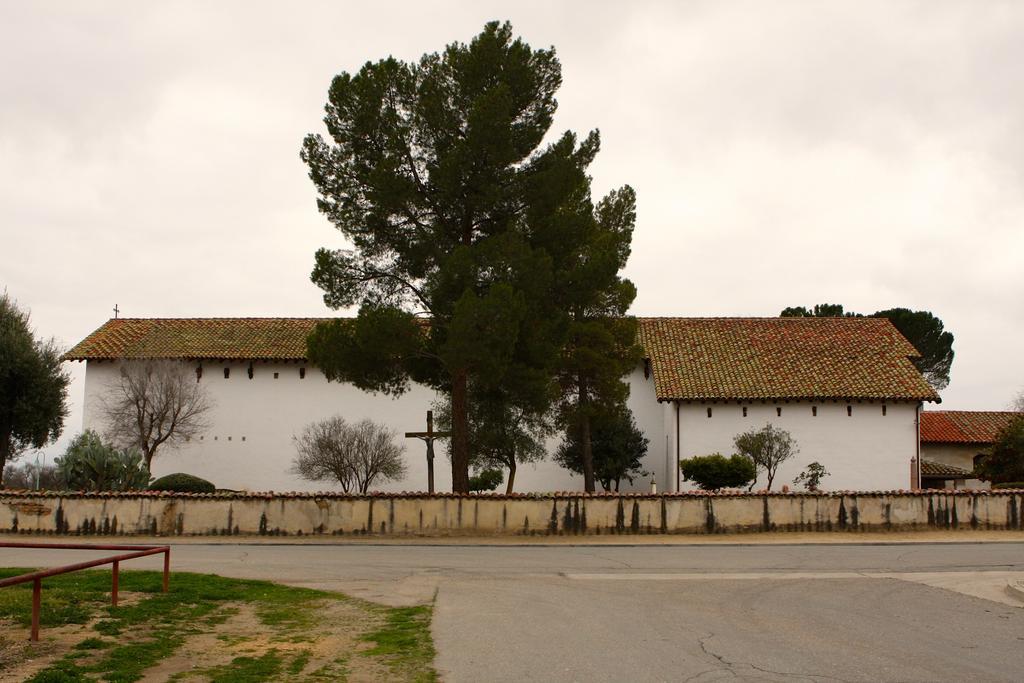Western States Inn - San Miguel Buitenkant foto